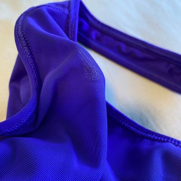 Victoria Secret VSX Flexin' The Player Racerback Sports Bra Size Small - Picture 3 of 3